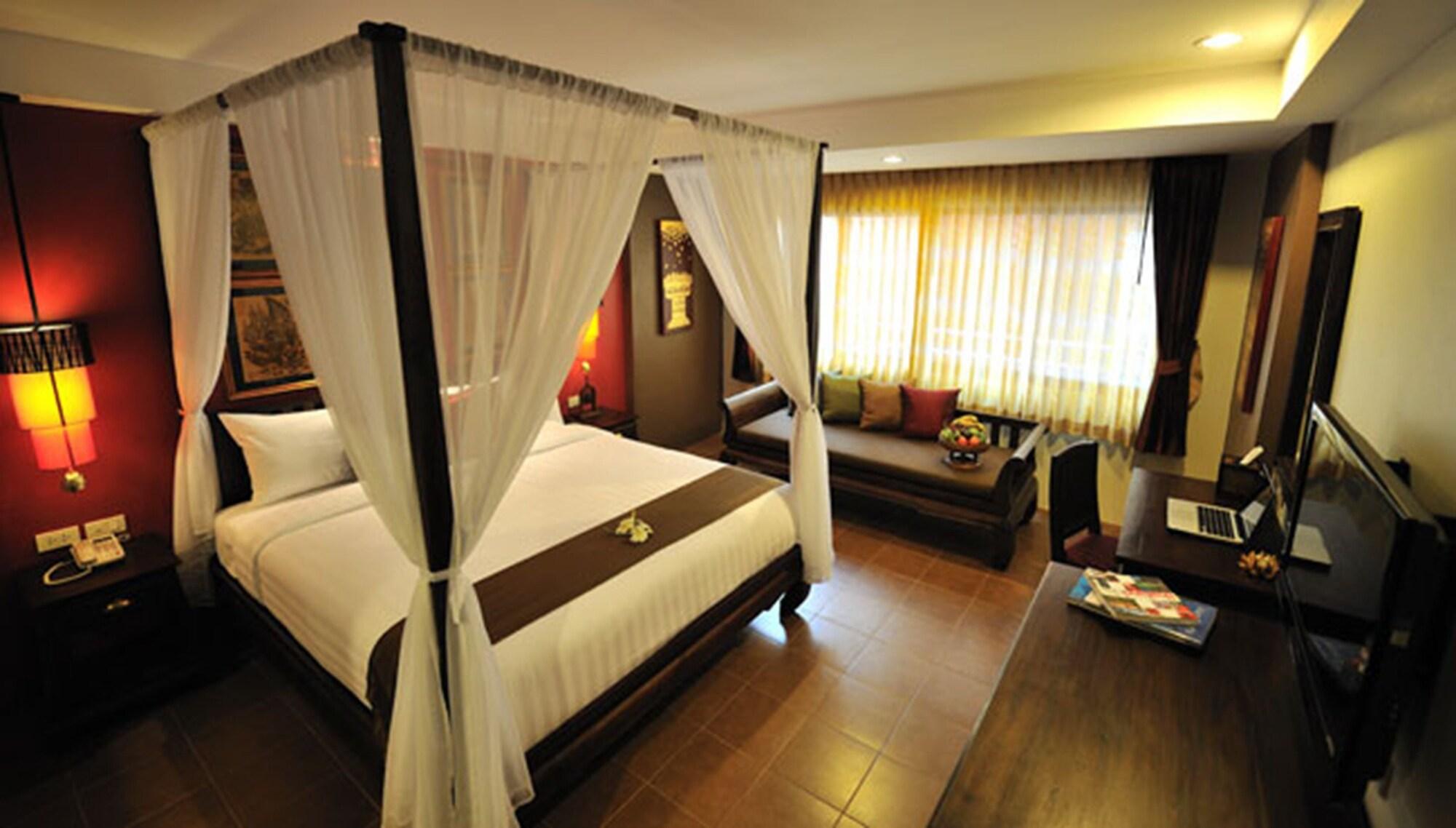 Siralanna Hotel Patong Ngoại thất bức ảnh